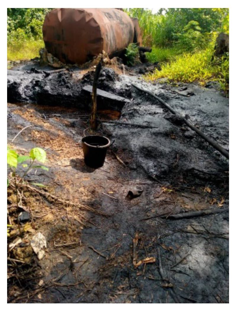 Troops raid illegal oil bunkerers’ den in Imo, Delta, seize boat, motor with oil products