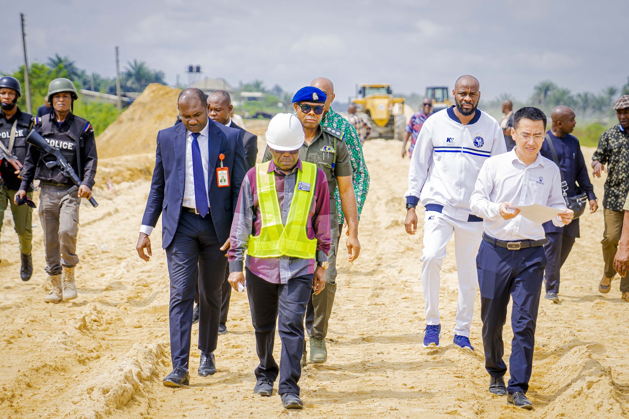 Enugu-Umuahia-Aba-Port Harcourt expressway vital to nation’s economy – Abia governor